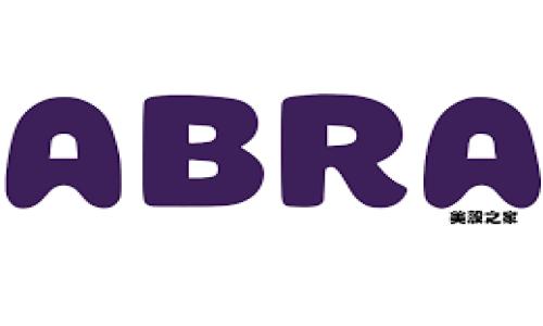   如何创建自己的加密货币钱包：一步步指导与实用技巧 / 
 guanjianci 加密货币钱包, 创建加密钱包, 数字货币安全, 加密资产管理 /guanjianci 

在当今数字经济时代，加密货币成为越来越多人关注的焦点。随着比特币、以太坊等主流加密资产的崛起，数字货币的使用已经逐渐走向日常生活。而创造和管理自己的加密货币钱包则是进入这一全新金融领域的第一步。本文将为您详细介绍如何创建自己的加密货币钱包，并分享一些实用的建议与安全小贴士。

一、什么是加密货币钱包
加密货币钱包是用于存储、接收和发送数字资产的一种工具。与传统钱包不同，加密货币钱包并不以物理形态存在，而是通过区块链技术来识别用户的资产。简单来说，钱包的功能就是管理你的公钥和私钥。公钥可以理解为是你的账户地址，任何人都可以将加密货币发送到这个地址。而私钥则是用来访问和管理钱包中资产的密钥，必须妥善保管，绝不能泄露给他人。

二、加密货币钱包的类型
在创建自己的钱包之前，了解不同类型的加密货币钱包是非常重要的。一般来说，加密货币钱包分为以下几种类型：

1. **热钱包**：热钱包是指连接互联网的钱包，使用方便，适合频繁交易的用户。常见的热钱包包括网页钱包和手机应用。不过，由于始终在线，安全性相对较低。

2. **冷钱包**：冷钱包不连接互联网，安全性较高，适合长期存储资产。常见的冷钱包包括硬件钱包和纸钱包。硬件钱包是一种专用设备，用于安全存储私钥；纸钱包则是将公钥和私钥印在纸上，存放安全的地方。

3. **桌面钱包**：这种钱包是安装在个人电脑上的软件。用户可以自行控制私钥，安全性相对较高，但需要定期备份。

4. **移动钱包**：移动钱包是安装在手机上的应用程序，使用便捷，但需要注意安全性和隐私。

三、如何创建自己的加密货币钱包
接下来，我们将详细介绍如何创建自己的加密货币钱包。以常见的热钱包和硬件钱包为例：

h41. 创建热钱包/h4
步骤如下：
ol
listrong选择钱包提供商/strong：根据需求选择合适的钱包提供商，比如Trust Wallet、MetaMask等。/li
listrong下载安装钱包应用/strong：访问钱包官网或应用商店下载钱包应用。/li
listrong注册账户/strong：按照应用内的指导完成注册，生成助记词以备份。/li
listrong设置密码/strong：设定一个强密码，用于增强安全性。/li
listrong完成钱包创建/strong：注册后，您就可以开始使用钱包了，可以接收和发送加密货币。/li
/ol

h42. 创建冷钱包/h4
步骤如下：
ol
listrong选择硬件钱包品牌/strong：常见的硬件钱包有Ledger和Trezor等。/li
listrong购买硬件钱包/strong：确保通过官方渠道购买，以避免购买到假冒产品。/li
listrong初始化硬件钱包/strong：按照说明书连接设备并初始化。生成助记词，根据要求备份。/li
listrong设置PIN码/strong：输入一个安全的PIN码，以增加安全性。/li
listrong完成设置/strong：完成设置后，您就可以通过硬件钱包管理您的加密资产了。/li
/ol

四、如何保障加密货币钱包的安全性
钱包的安全性对于保障您的加密资产至关重要。以下是一些实用的安全建议：

ul
listrong保管好私钥/strong：绝不能将私钥泄露给任何人，尽量将其保存在离线环境中。/li
listrong定期更新钱包软件/strong：保持钱包软件的最新版本，以获得最新的安全补丁。/li
listrong启用双重认证/strong：为热钱包启用双重认证功能，提升安全性。/li
listrong避免公共网络/strong：在公共Wi-Fi环境下尽量避免用钱包进行交易，以减少被攻击的风险。/li
listrong分散投资/strong：不要将所有的资产存放在一个钱包中，可以考虑将资金分散到多个钱包中。/li
/ul

五、常见问题解答

h4问题1：我可以用一个钱包管理多种加密货币吗？/h4
答案是肯定的！许多热钱包支持多种加密货币的存储和管理。例如，像Trust Wallet和Exodus这样的热钱包均支持多种主流和小众的加密货币。此外，一些硬件钱包也能支持多种资产，从而使用户能够更为便捷地管理他们的多种加密资产。然而，用户需要注意每种加密货币的转账费用和网络确认时间等细节，在使用中保持灵活性和效率。

h4问题2：如果我忘记了私钥或助记词怎么办？/h4
这是一个常见的痛点。若您忘记了私钥或助记词，则可能无法再访问您的钱包和资产。各大钱包提供商一般都有提供助记词生成及备份的引导，通过安全的方式妥善记录下这些信息极其重要。建议在创建钱包后，立即将助记词写下并存放在安全的地方，避免丢失。如果您不小心丢失了这些信息，找回钱包几率极低。因此，在创建钱包和设置私钥时，务必张贴注意这些细节。

h4问题3：冷钱包的安全性和使用场景？/h4
冷钱包一般被认为是存储加密资产最安全的方式，尤其适合长期持有或不常交易的用户。冷钱包不会连接互联网，因此相对不易受到黑客攻击。适用场景主要包括存储大量的加密资产，进行长期投资，或者将其作为交易的备用钱包。由于冷钱包在使用上相对复杂，首次使用时需要仔细阅读说明并了解操作流程。许多用户会使用冷钱包来储存他们的核心资产，而平时交易所需的资金则存放在热钱包中，确保安全与流动性兼顾。

h4问题4：如何选择适合我的加密货币钱包？/h4
选择合适的钱包主要考虑以下几点：
ul
listrong使用目的/strong：您是否是频繁交易？如果是，热钱包较为合适；如果长线持有，冷钱包则更好。/li
listrong支持币种/strong：确保所选钱包支持您所持有的币种，多种币种支持的热钱包和硬件钱包都是不错的选择。/li
listrong安全性/strong：查阅钱包的安全性评测，了解其防护措施和用户评价，确保选择知名度高、安全性强的钱包。/li
listrong用户体验/strong：界面设计和操作流程也很重要，便于操作的界面可以减少出错率。/li
listrong客服支持/strong：选择有专业客服支持的钱包，以便在出现问题时能够及时获得帮助。/li
/ul

h4问题5：加密货币钱包的未来发展趋势如何？/h4
随着加密货币逐渐成为一种主流的资产类别，钱包的功能也在不断地演变与升级。未来可能的发展趋势包括：
ul
listrong更高的安全性/strong：钱包厂商会利用更先进的技术手段，提升钱包的安全保护措施。/li
listrong跨链支持/strong：越来越多的钱包将支持多条区块链，可以管理多种币种，提高使用灵活性。/li
listrong用户体验/strong：随着技术的进步，用户界面会更加友好，操作将更为便捷。/li
listrong集成金融服务/strong：未来钱包可能不仅仅是存储资产的工具，还会整合其他金融服务，例如借贷、质押、理财等功能，成为一站式金融服务平台。/li
listrong合规性增强/strong：随着各国对加密货币监管政策的不断完善，合规性可能成为钱包选择的重要考虑因素。/li
/ul

总结来说，创建自己的加密货币钱包并不是一件复杂的事。无论是热钱包还是冷钱包，您都需要了解其基本功能、安全措施和使用技巧。希望本文能够为您提供实用的指导与建议，让您在加密货币投资的旅程中获得更好的体验。